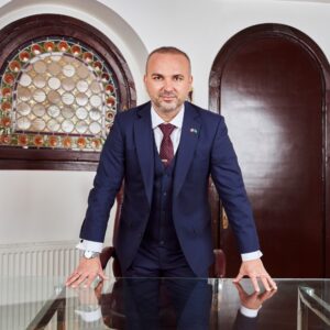 Steaguri Directionale