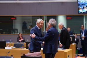 Victor Ponta, candidat la Președinția României, vrea impozite mai mici, cu susținerea lui Eugen Teodorovici