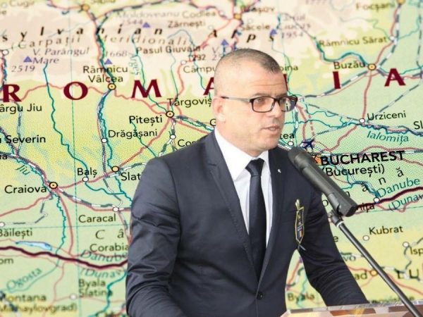 costel_barbu_sustine_formarea_unui_leadership_local_responsabil_si_implicat